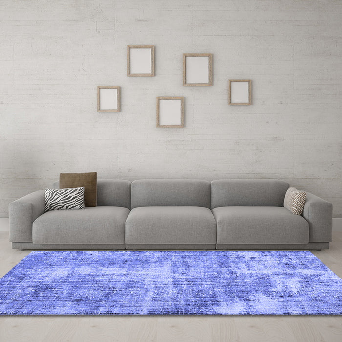 Machine Washable Persian Blue Traditional Rug in a Living Room, wshtr3547blu