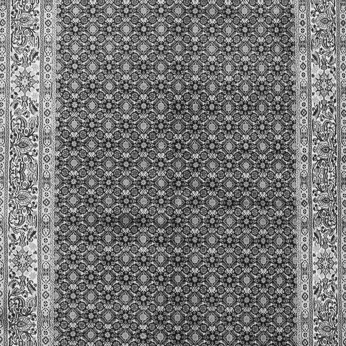 Serging Thickness of Machine Washable Persian Gray Traditional Rug, wshtr3550gry