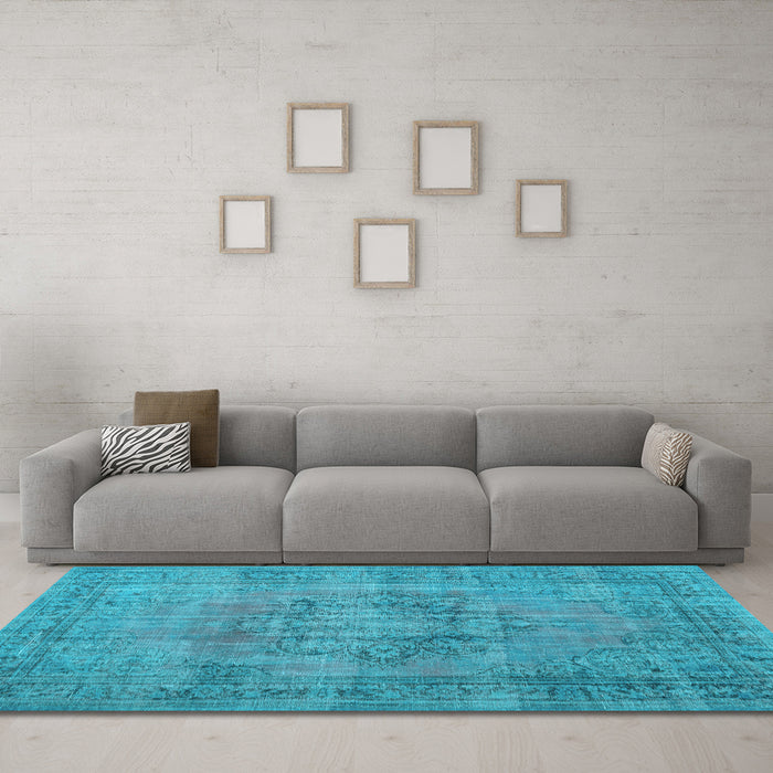 Machine Washable Persian Light Blue Traditional Rug in a Living Room, wshtr3553lblu
