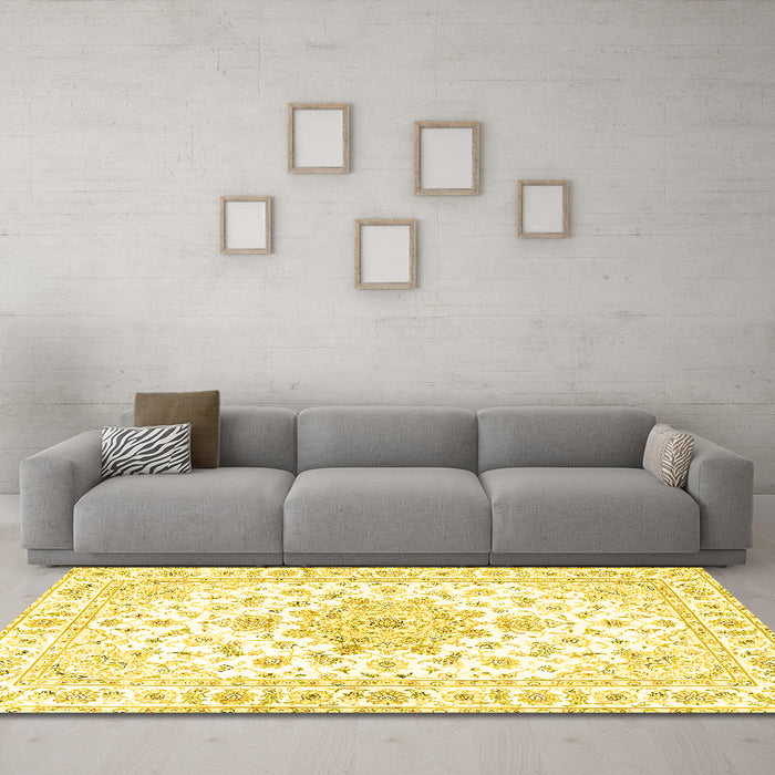 Machine Washable Persian Yellow Traditional Rug in a Living Room, wshtr3555yw