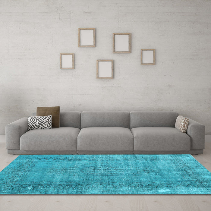 Machine Washable Persian Light Blue Traditional Rug in a Living Room, wshtr3556lblu