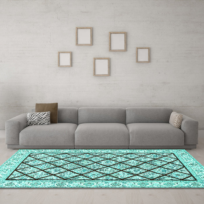 Machine Washable Persian Turquoise Traditional Area Rugs in a Living Room,, wshtr355turq