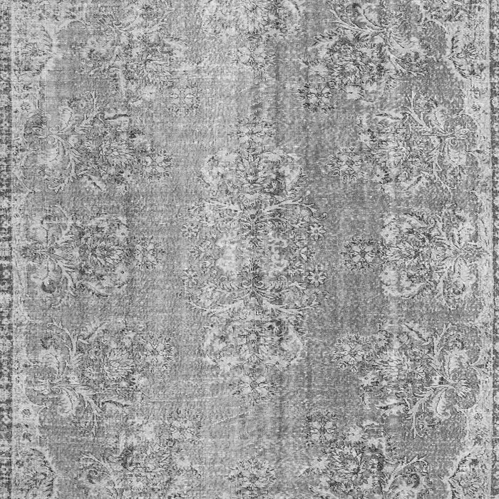 Serging Thickness of Machine Washable Persian Gray Traditional Rug, wshtr3569gry