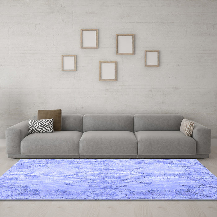 Machine Washable Persian Blue Traditional Rug in a Living Room, wshtr3571blu