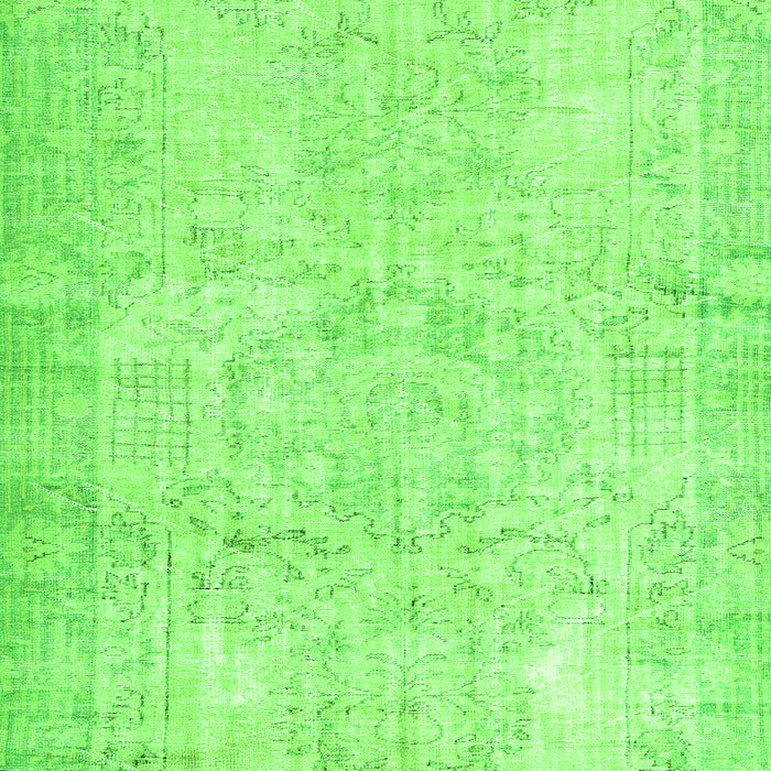 Serging Thickness of Machine Washable Persian Green Traditional Area Rugs, wshtr3573grn