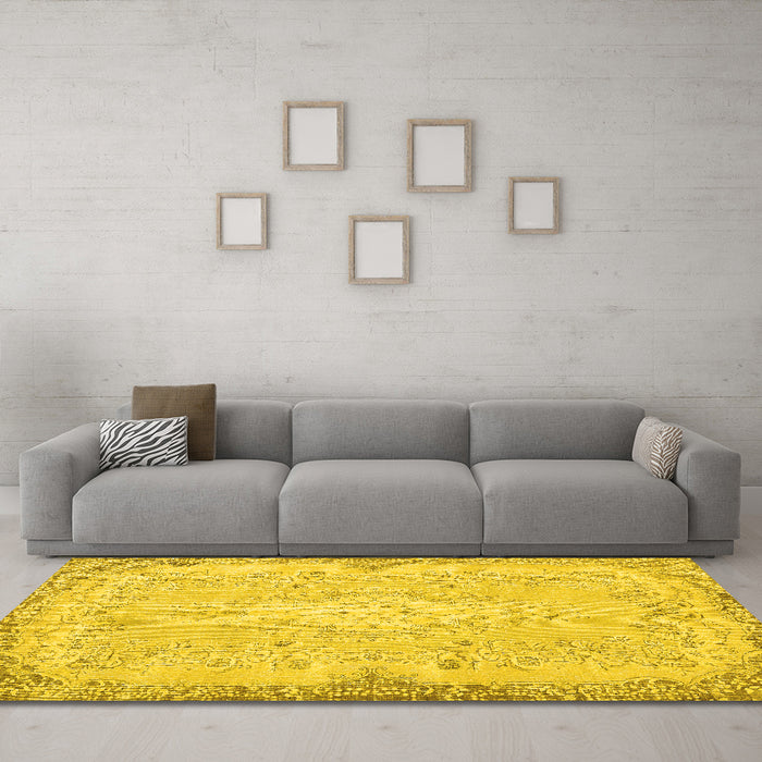 Machine Washable Persian Yellow Traditional Rug in a Living Room, wshtr3577yw