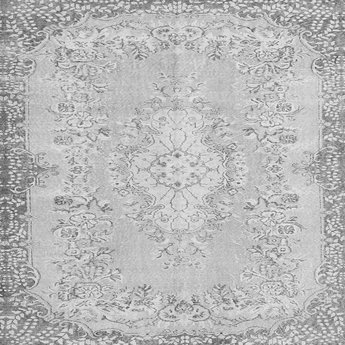 Round Machine Washable Persian Gray Traditional Rug, wshtr3577gry
