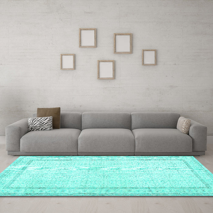 Machine Washable Persian Turquoise Traditional Area Rugs in a Living Room,, wshtr3579turq