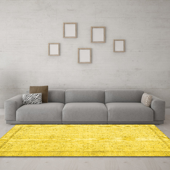 Machine Washable Persian Yellow Traditional Rug in a Living Room, wshtr3580yw