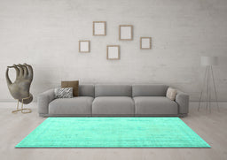 Machine Washable Persian Turquoise Traditional Area Rugs in a Living Room,, wshtr3584turq
