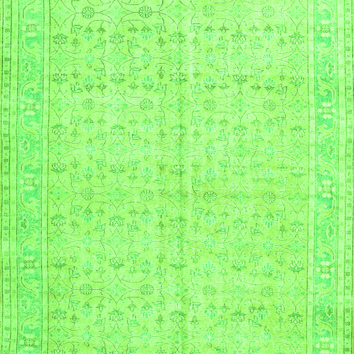Serging Thickness of Machine Washable Persian Green Traditional Area Rugs, wshtr3585grn