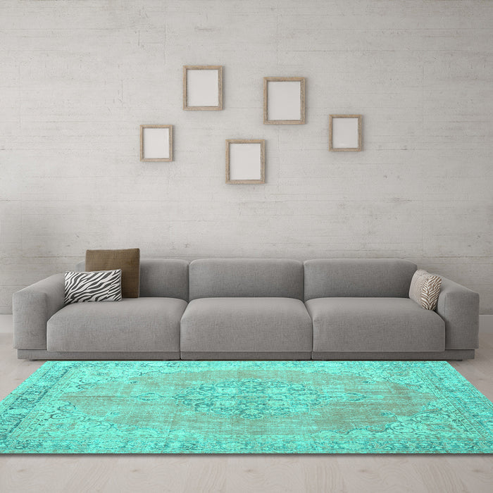 Machine Washable Medallion Turquoise Traditional Area Rugs in a Living Room,, wshtr3586turq