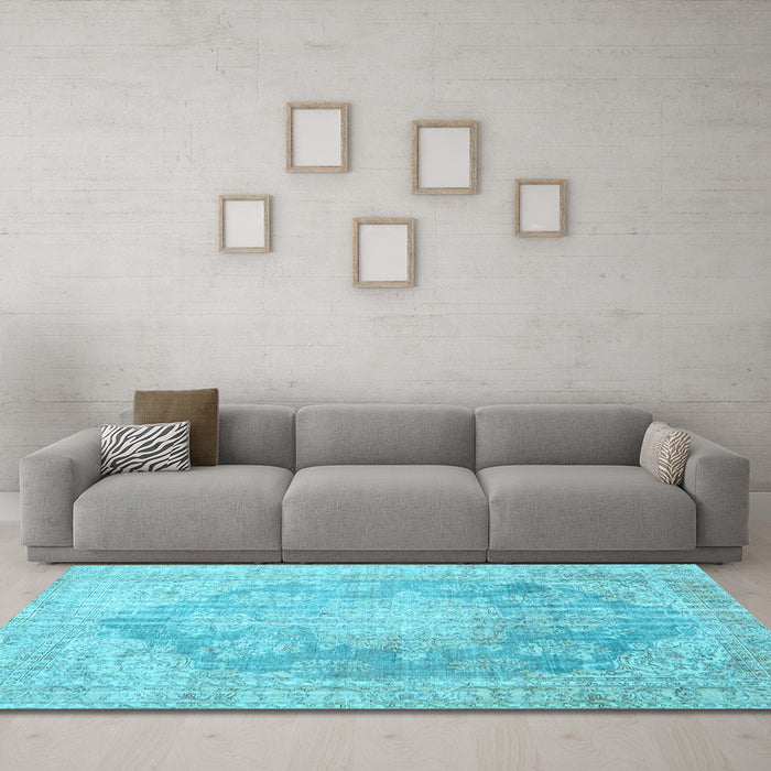 Machine Washable Persian Light Blue Traditional Rug in a Living Room, wshtr3588lblu