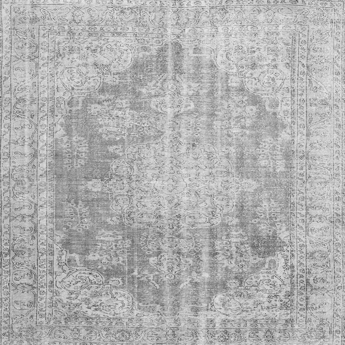 Serging Thickness of Persian Gray Traditional Rug, tr3588gry