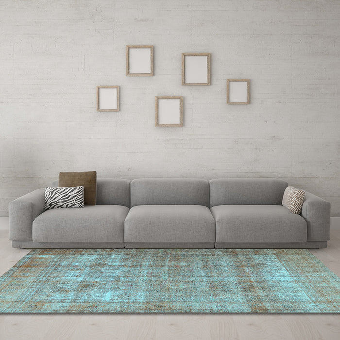 Machine Washable Persian Light Blue Traditional Rug in a Living Room, wshtr3592lblu