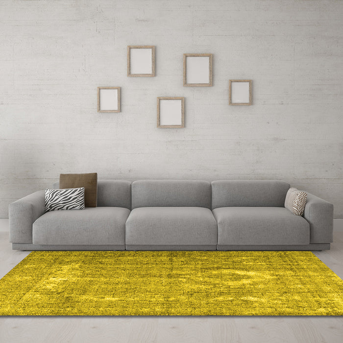 Machine Washable Persian Yellow Traditional Rug in a Living Room, wshtr3593yw