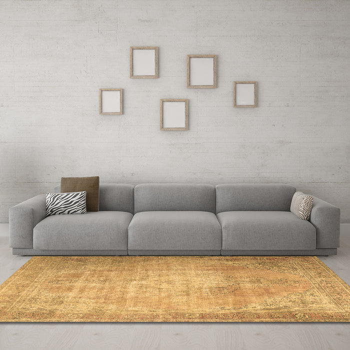 Machine Washable Persian Brown Traditional Rug in a Living Room,, wshtr3594brn