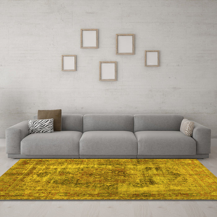 Machine Washable Persian Yellow Traditional Rug in a Living Room, wshtr3596yw