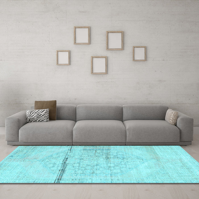 Machine Washable Persian Light Blue Traditional Rug in a Living Room, wshtr3599lblu