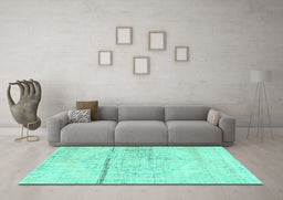 Machine Washable Persian Turquoise Traditional Area Rugs in a Living Room,, wshtr3599turq