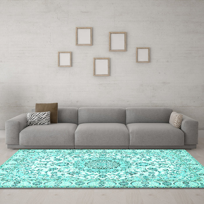 Machine Washable Medallion Turquoise Traditional Area Rugs in a Living Room,, wshtr359turq