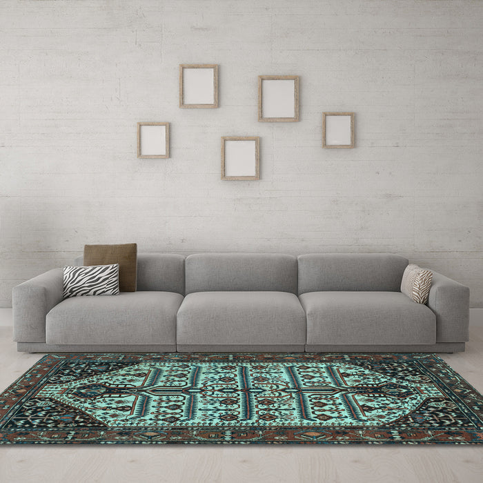 Machine Washable Persian Light Blue Traditional Rug in a Living Room, wshtr35lblu