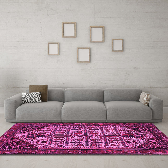 Machine Washable Persian Pink Traditional Rug in a Living Room, wshtr35pnk