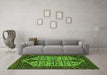 Machine Washable Persian Green Traditional Area Rugs in a Living Room,, wshtr35grn