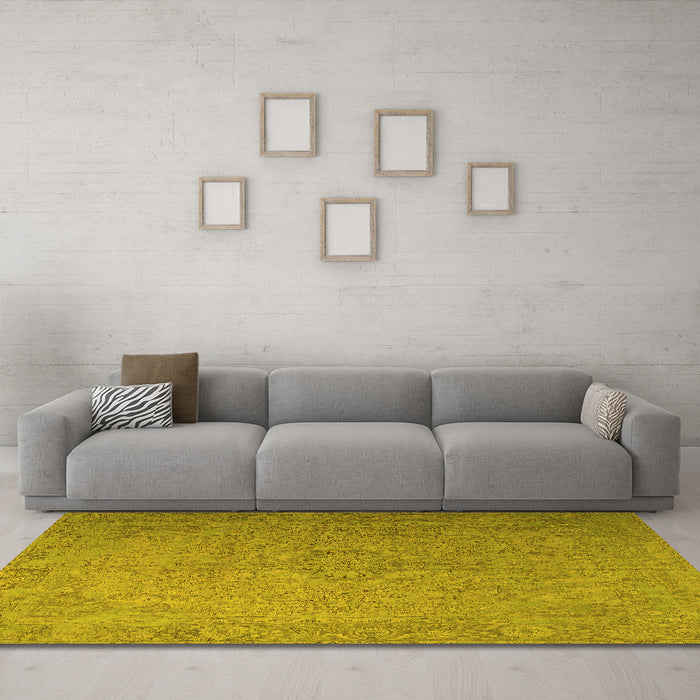 Machine Washable Persian Yellow Traditional Rug in a Living Room, wshtr3602yw