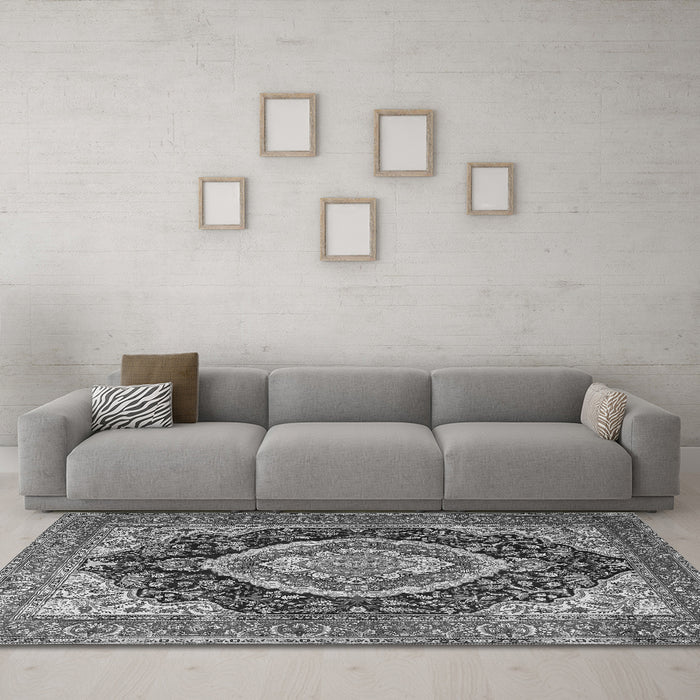 Machine Washable Persian Gray Traditional Rug in a Living Room,, wshtr3603gry