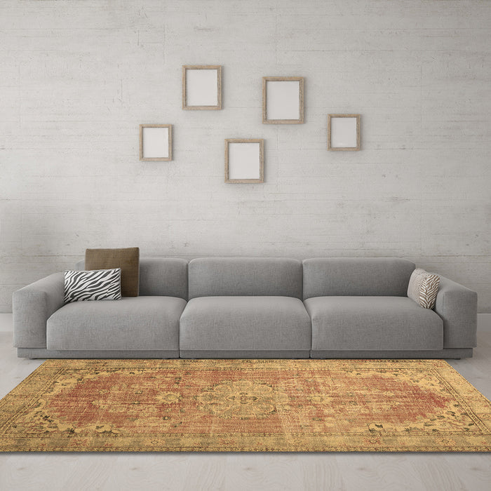 Machine Washable Persian Brown Traditional Rug in a Living Room,, wshtr3610brn