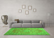 Machine Washable Persian Green Traditional Area Rugs in a Living Room,, wshtr3610grn