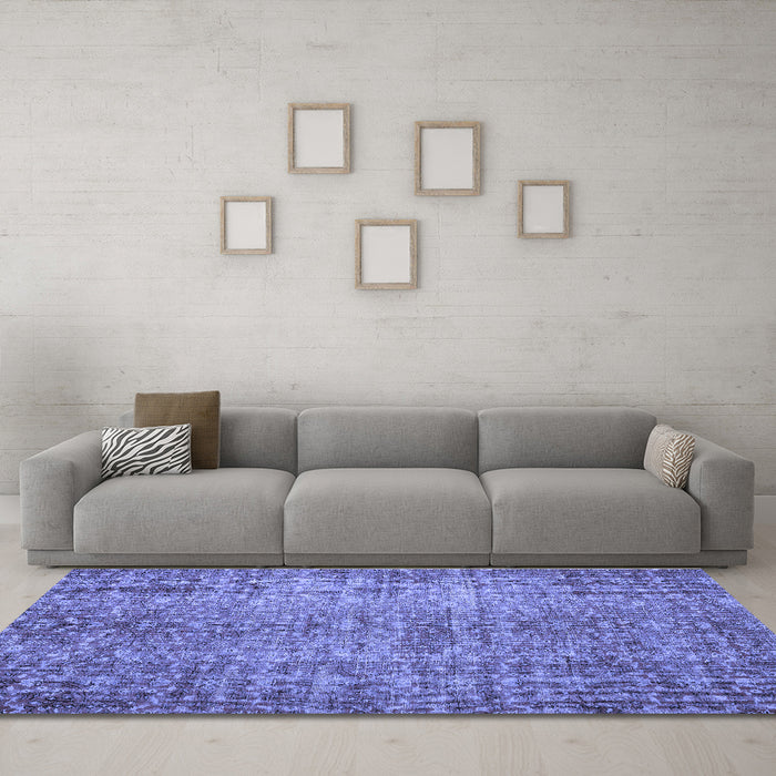 Machine Washable Persian Blue Traditional Rug in a Living Room, wshtr3614blu
