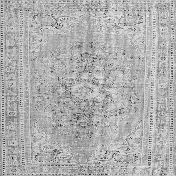 Round Machine Washable Persian Gray Traditional Rug, wshtr3616gry