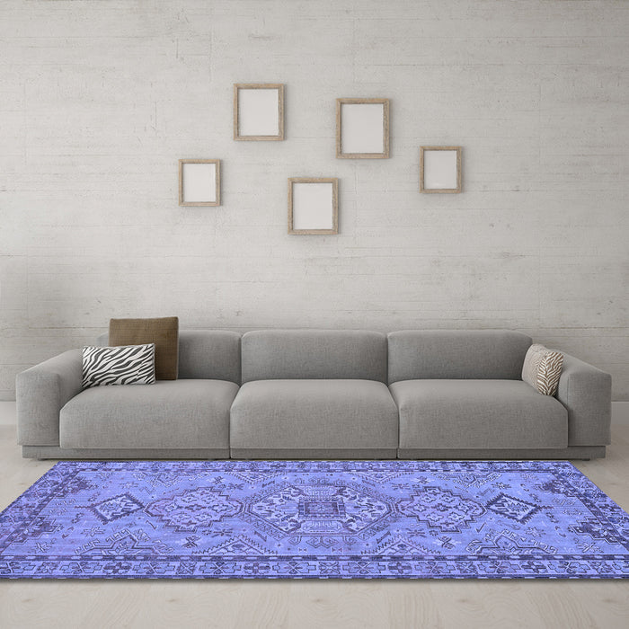 Machine Washable Persian Blue Traditional Rug in a Living Room, wshtr3619blu
