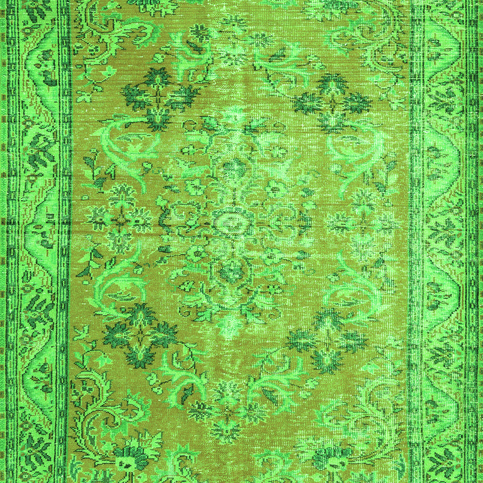 Serging Thickness of Machine Washable Persian Green Traditional Area Rugs, wshtr3620grn