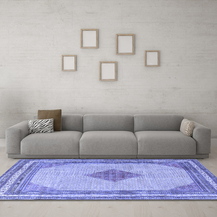 Machine Washable Persian Blue Traditional Rug in a Living Room, wshtr3622blu