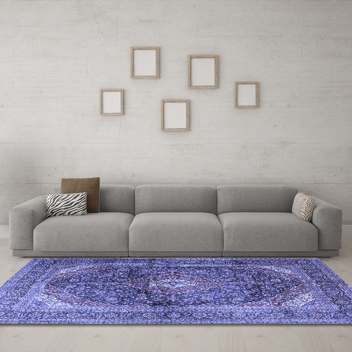 Machine Washable Persian Blue Traditional Rug in a Living Room, wshtr3628blu