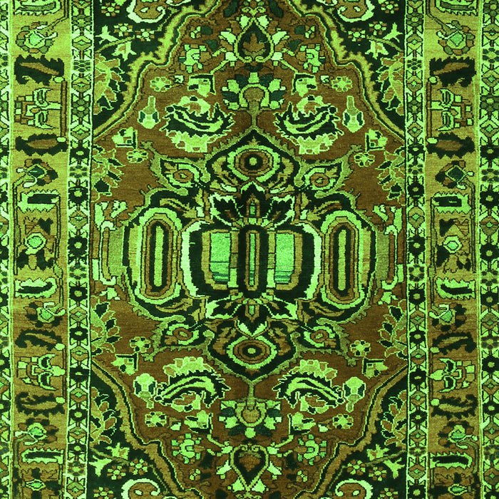 Serging Thickness of Machine Washable Persian Green Traditional Area Rugs, wshtr3631grn