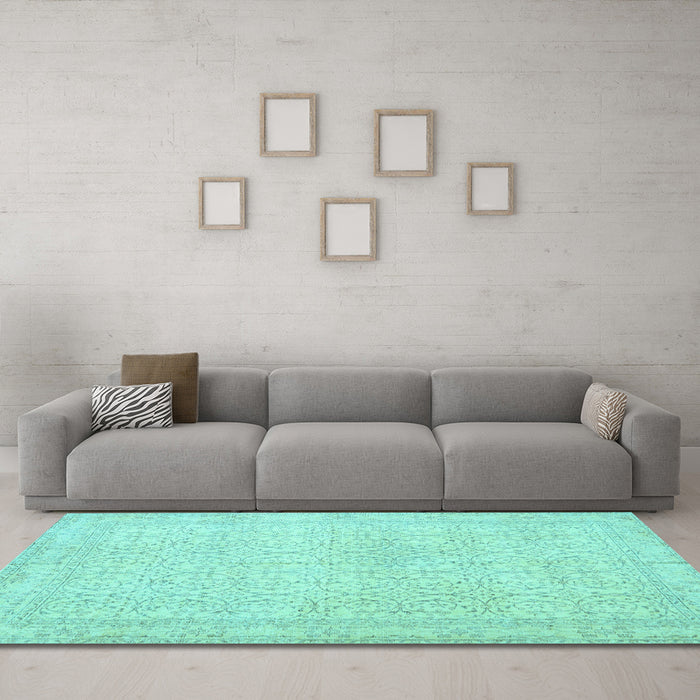 Machine Washable Persian Light Blue Traditional Rug in a Living Room, wshtr3636lblu