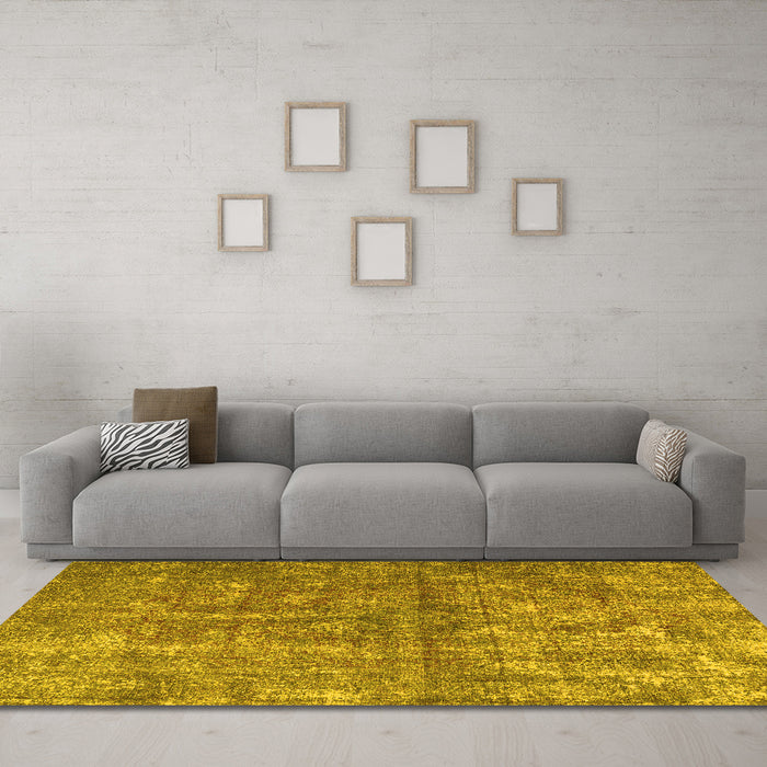 Machine Washable Persian Yellow Traditional Rug in a Living Room, wshtr3649yw