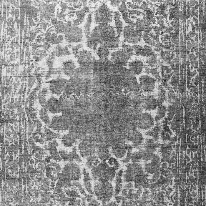 Serging Thickness of Machine Washable Persian Gray Traditional Rug, wshtr3651gry