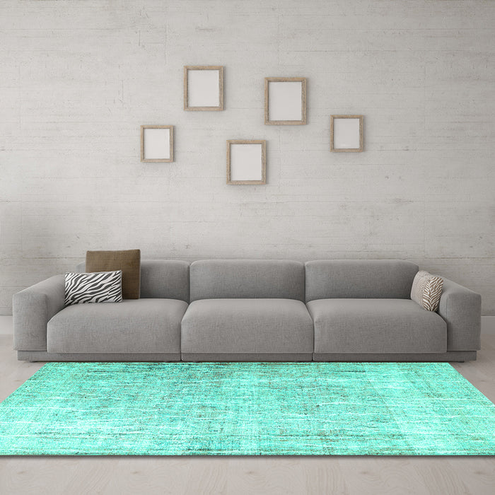 Machine Washable Persian Turquoise Traditional Area Rugs in a Living Room,, wshtr3654turq