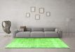 Machine Washable Persian Green Traditional Area Rugs in a Living Room,, wshtr3654grn