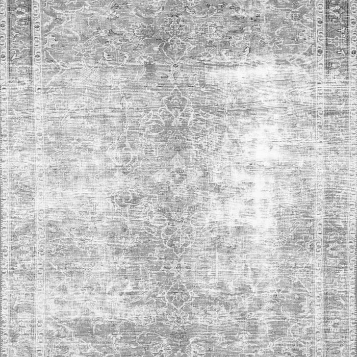 Serging Thickness of Machine Washable Persian Gray Traditional Rug, wshtr3655gry
