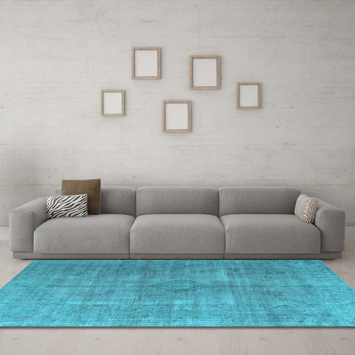 Machine Washable Persian Light Blue Traditional Rug in a Living Room, wshtr3658lblu