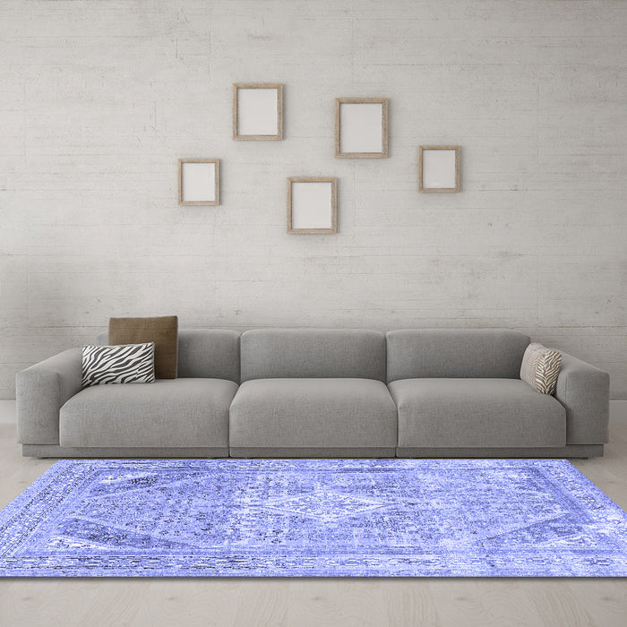 Machine Washable Persian Blue Traditional Rug in a Living Room, wshtr3659blu