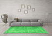 Machine Washable Persian Green Traditional Area Rugs in a Living Room,, wshtr3661grn