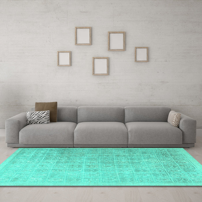 Machine Washable Persian Turquoise Traditional Area Rugs in a Living Room,, wshtr3662turq