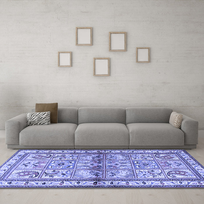 Machine Washable Persian Blue Traditional Rug in a Living Room, wshtr3664blu
